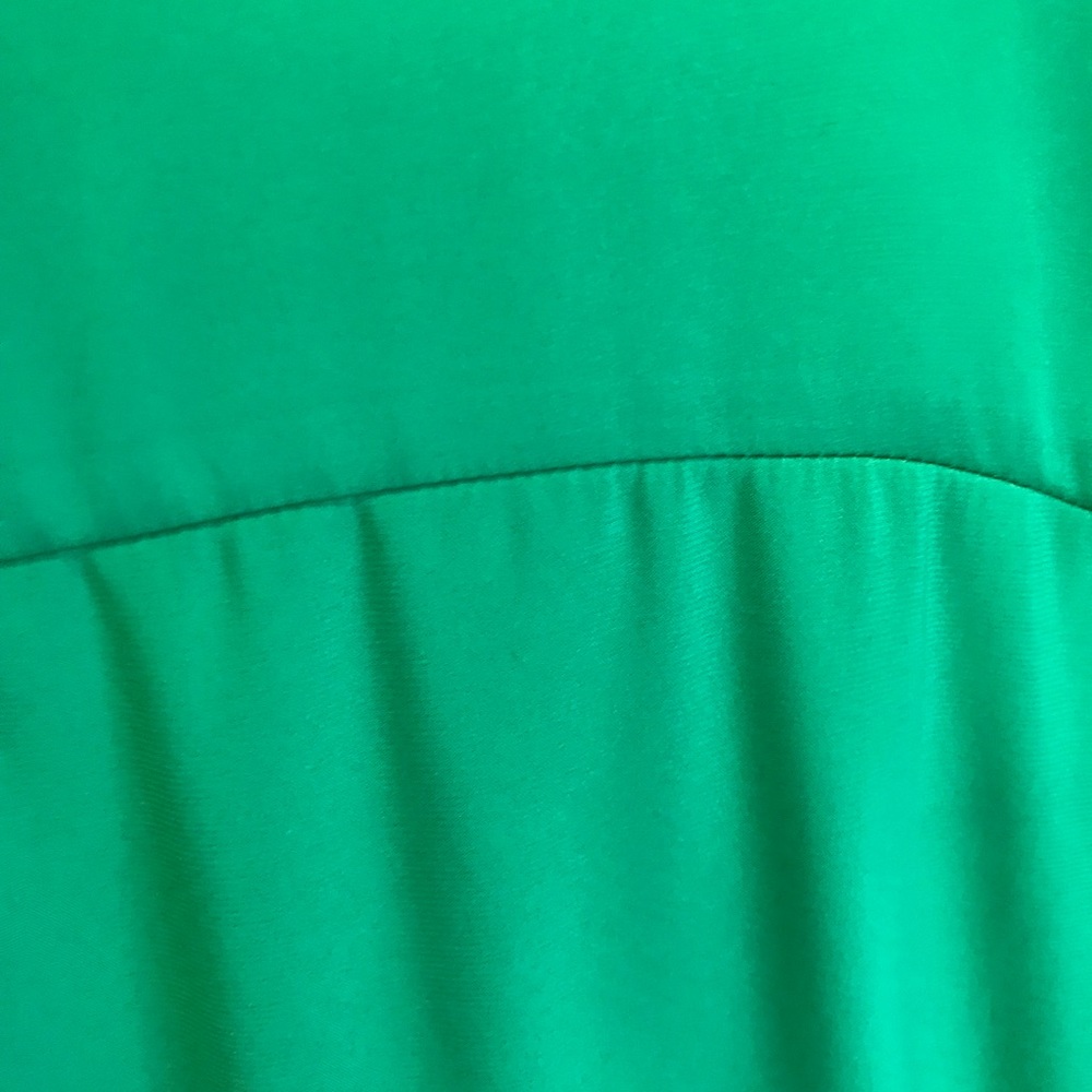 Express silky green top - Picture 5 of 5
